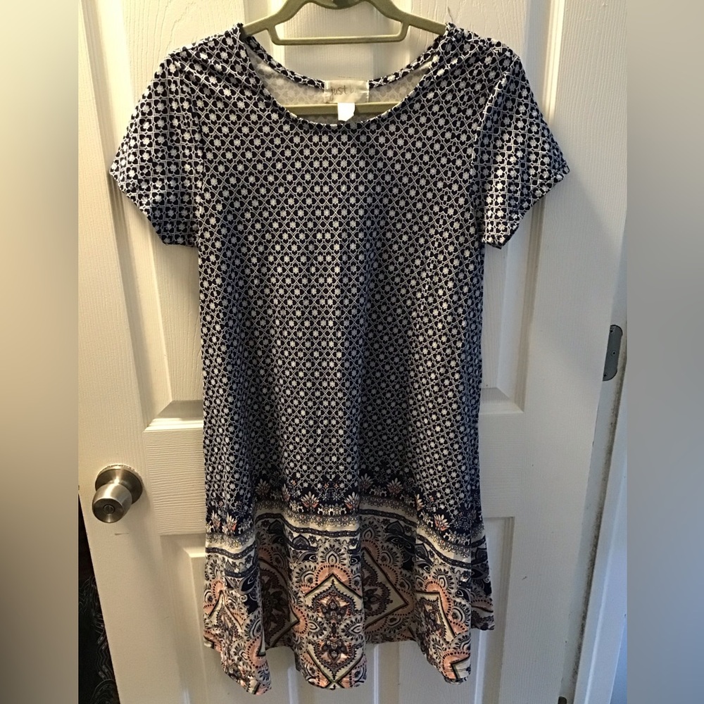 Just Be Dress small